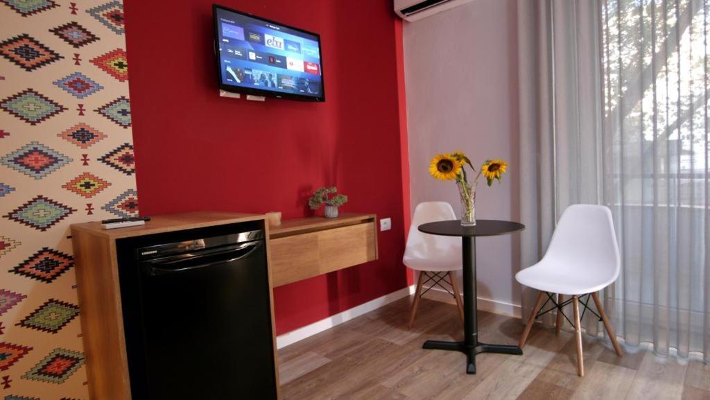 Koni'S Studio Apartments Тирана Экстерьер фото